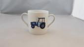 Tasse deux-anses en porcelaine- Décor Tracteur création unique et personnalisable