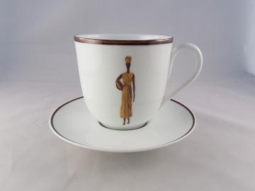 Soucoupe et tasse porcelaine- DécoratioN Afrique