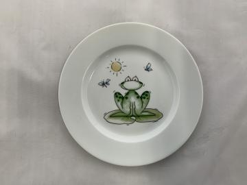 Assiette plate enfant en porcelaine décor Grenouille - Création unique et personnalisable